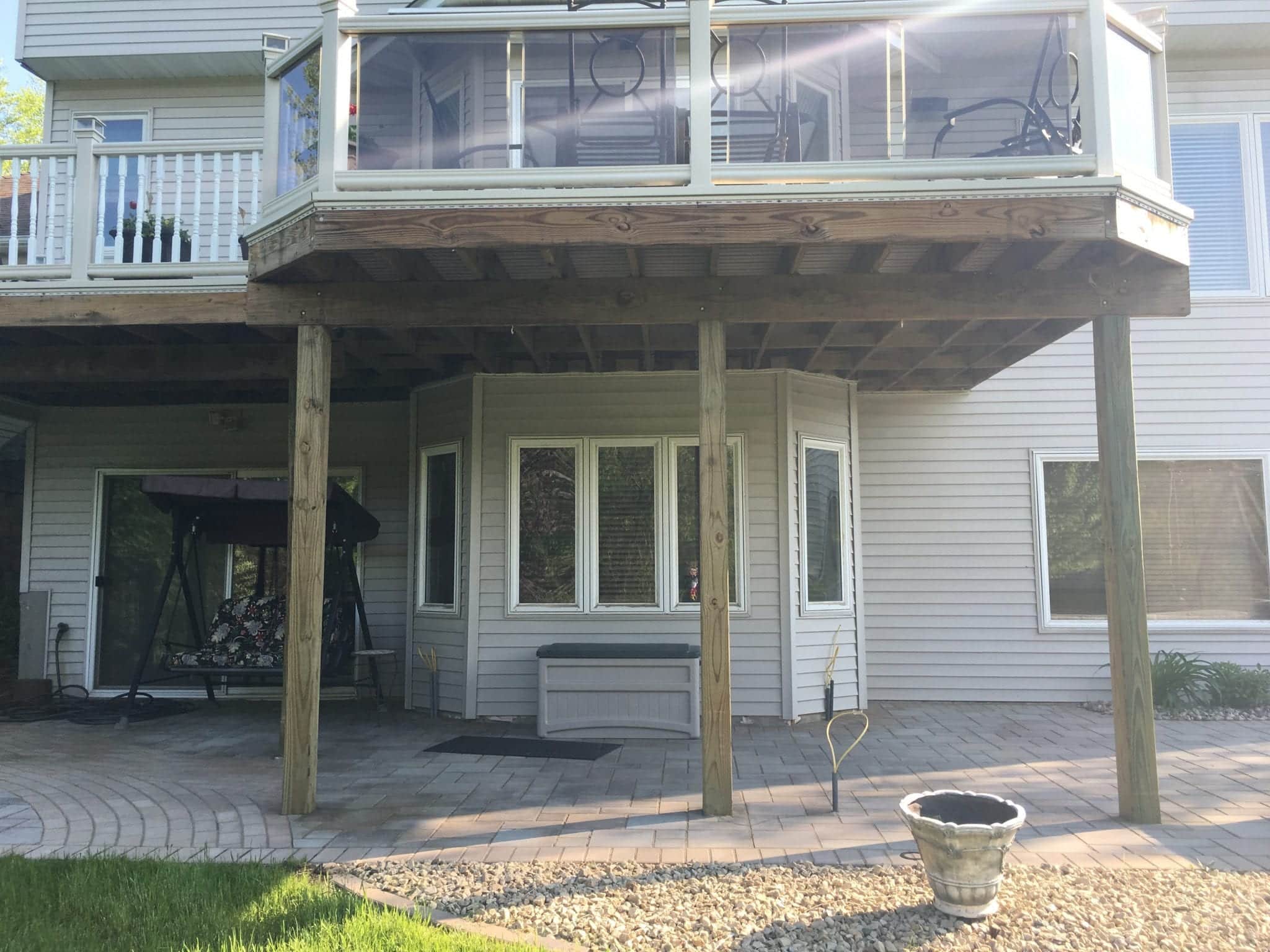 Raised deck with off white posts
