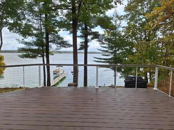 Lakeside 6